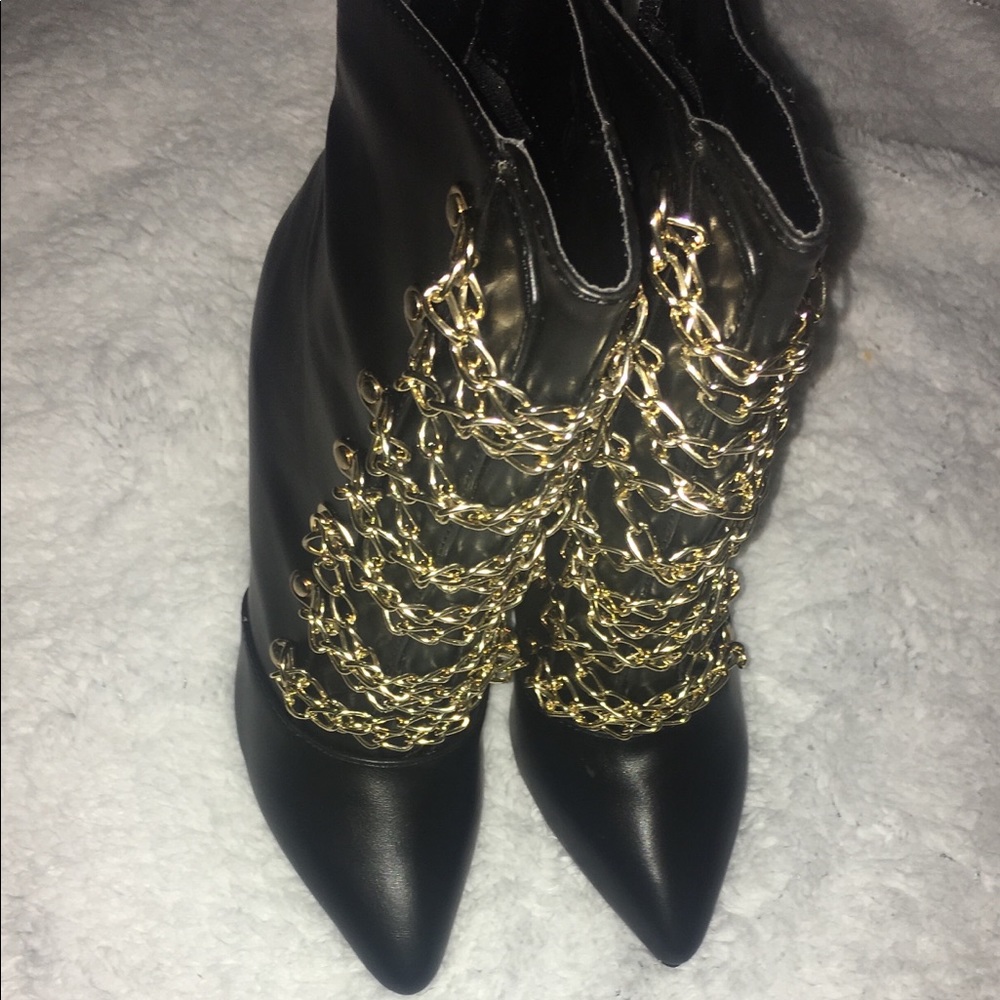 Brand New! Gold and black boots! - Picture 4 of 5